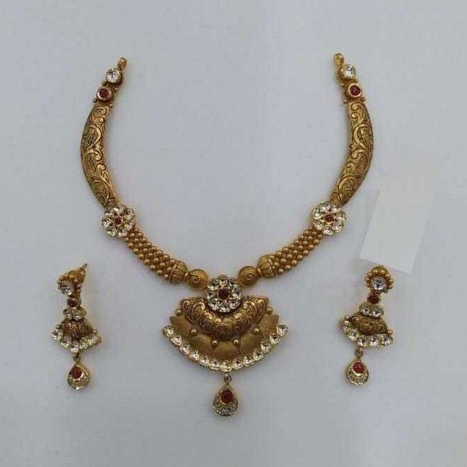 22K / 916 Gold Jadtar Antique Special Necklace Set