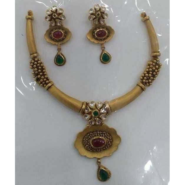 916 Gold Jadtar Classic Necklace Set