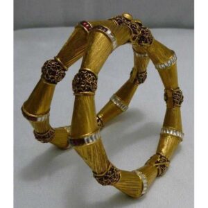 22K / 916 Gold Antique Bangle