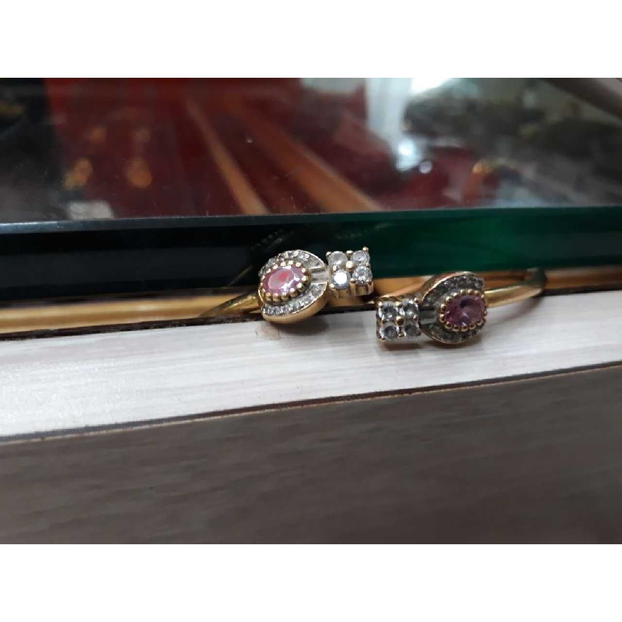 22K / 916 Gold Jadtar Antique Designer Bracelet