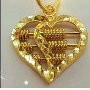 22KT Gold Ladies Indian Fancy Pendant