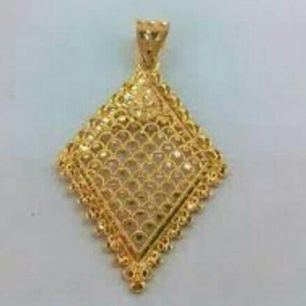 22KT Gold Ladies Indian Fancy Pendant