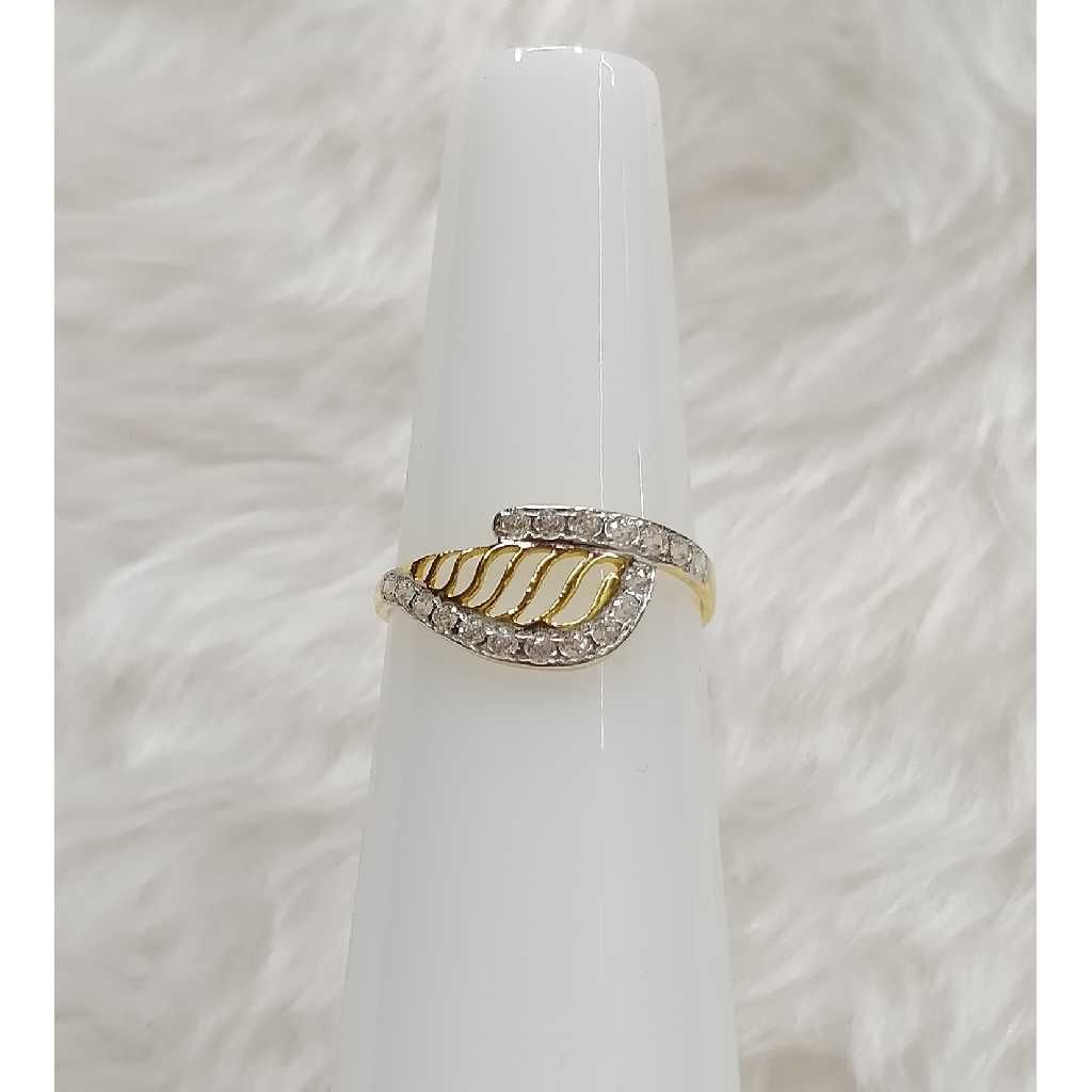 22KT Gold Designer CZ Ladies Ring