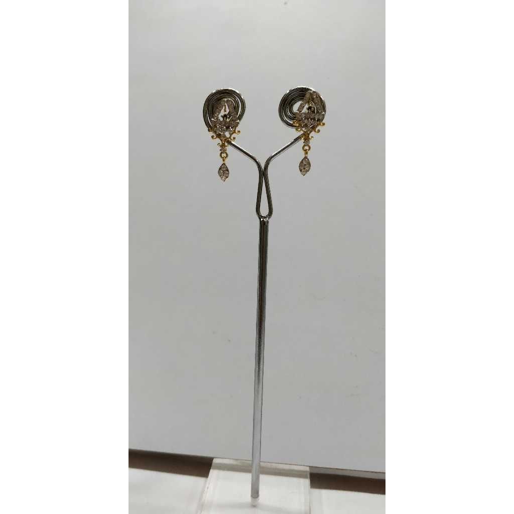 916 Antique Bridal Earring