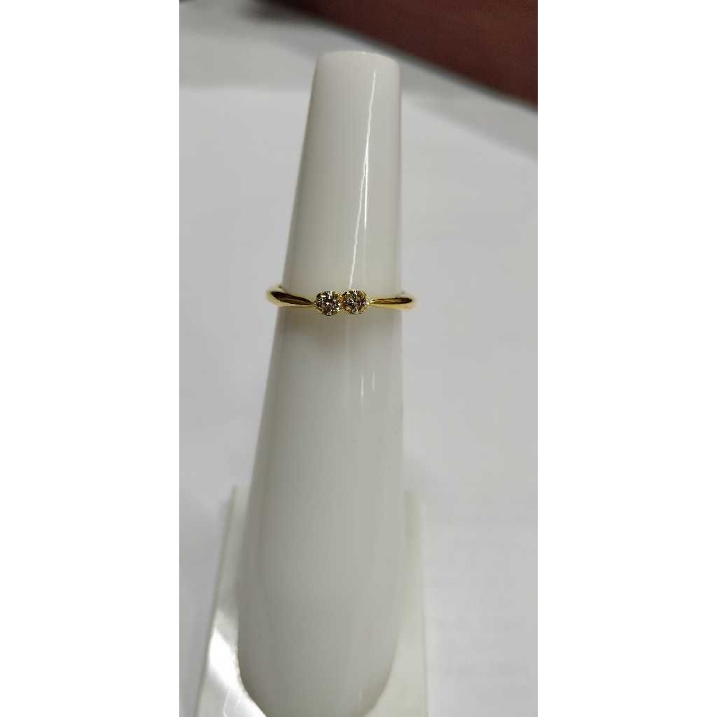 Delicate 916 Gold Ladies Ring