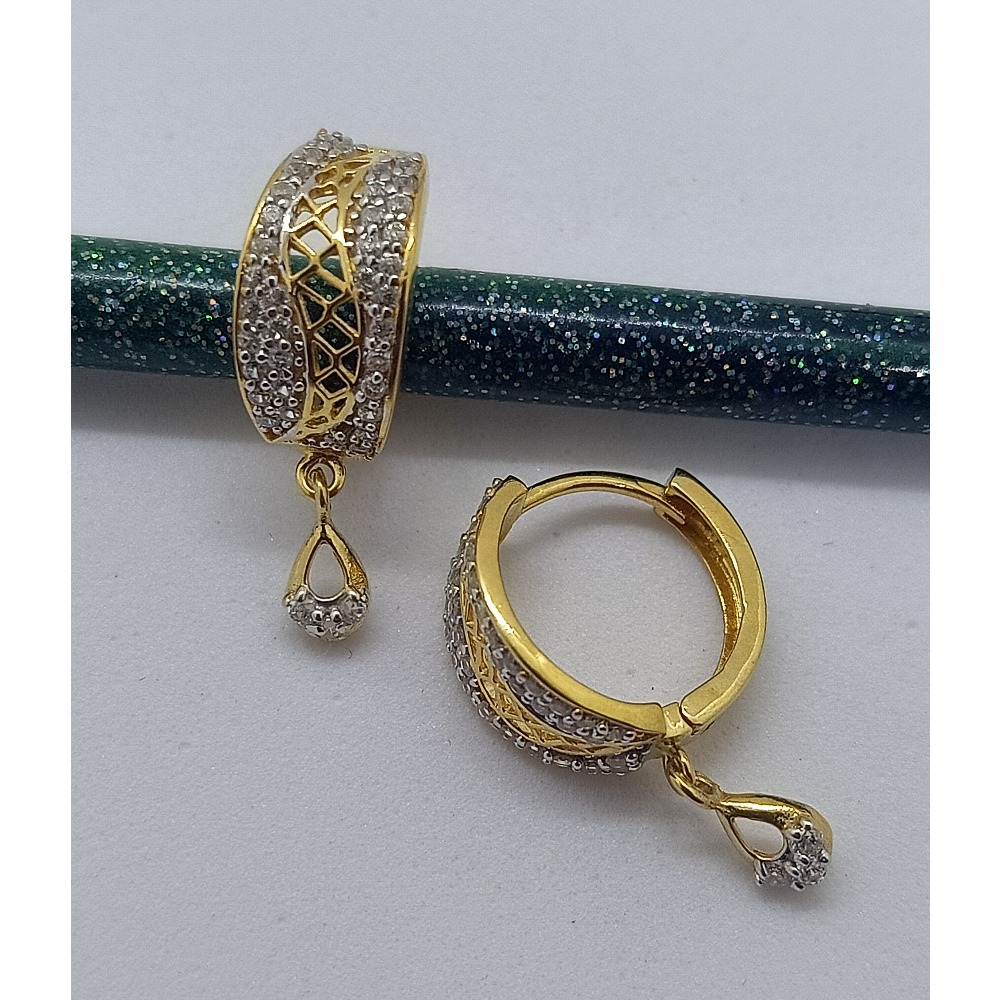 18 CT GOLD CZ BALI