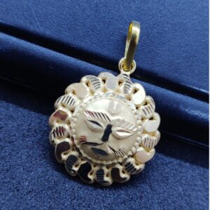 18 ct gold pendant