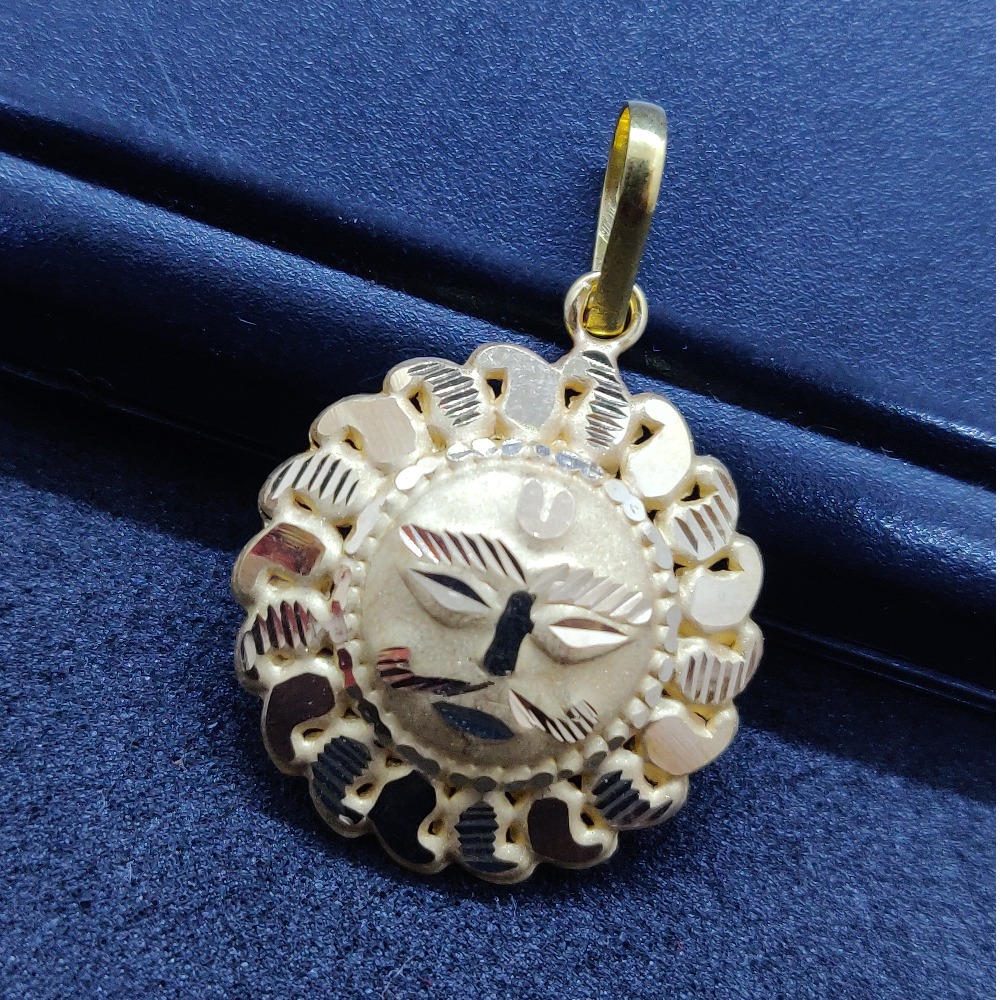 18 ct gold pendant