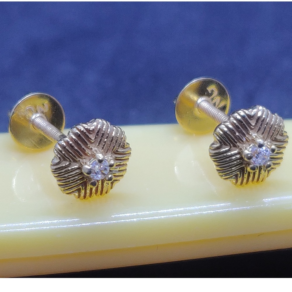 18 ct gold baby tops(butti)
