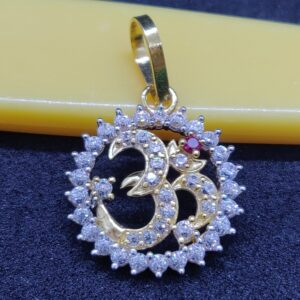 18 ct gold pendant