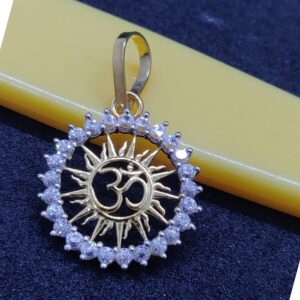 18 ct gold pendant