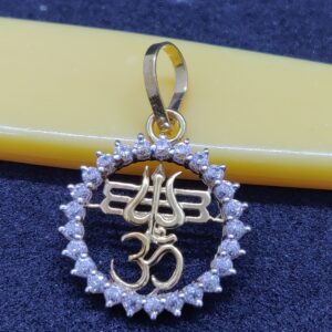 18 ct gold pendant