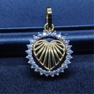 18 ct gold pendant