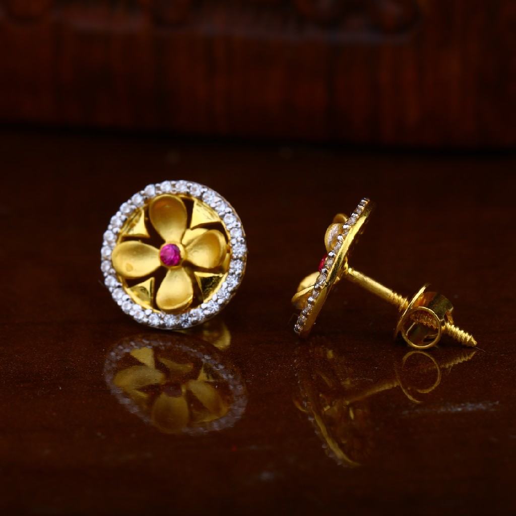 18 ct. gold baby tops