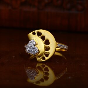 22 kt gold ladies ring
