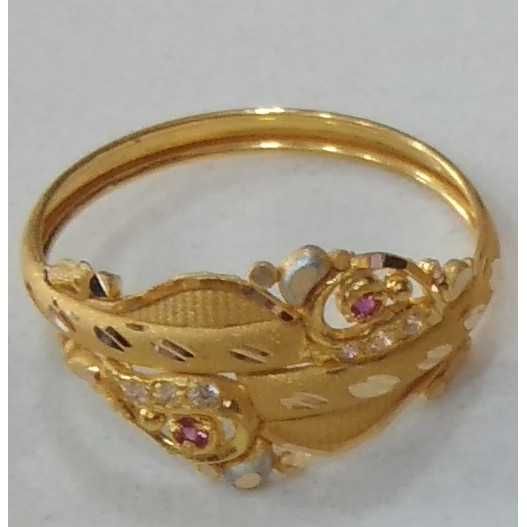 22KT Gold Ladies Fancy Ring