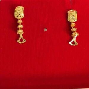 22K / 916 Gold Stunning Indian Earrings