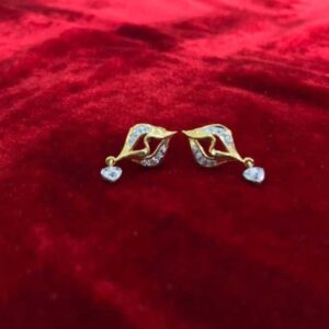 22K / 916 Gold Ladies Indian Designer Diamond Butti