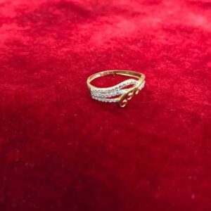 22K Gold Classic Ladies Attractive Ring