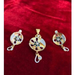22K / 916 Gold Indian Attractive Pendant Set
