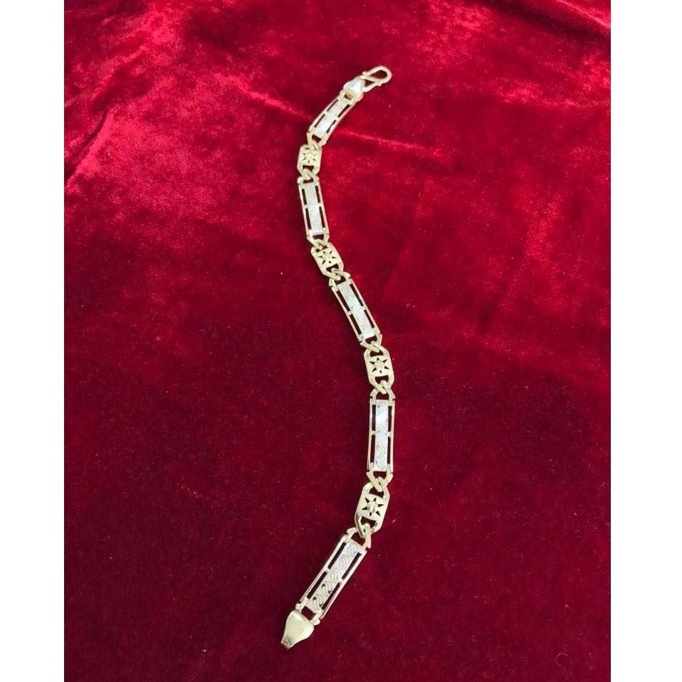 22K Gold Indian Modern Stylish Bracelet