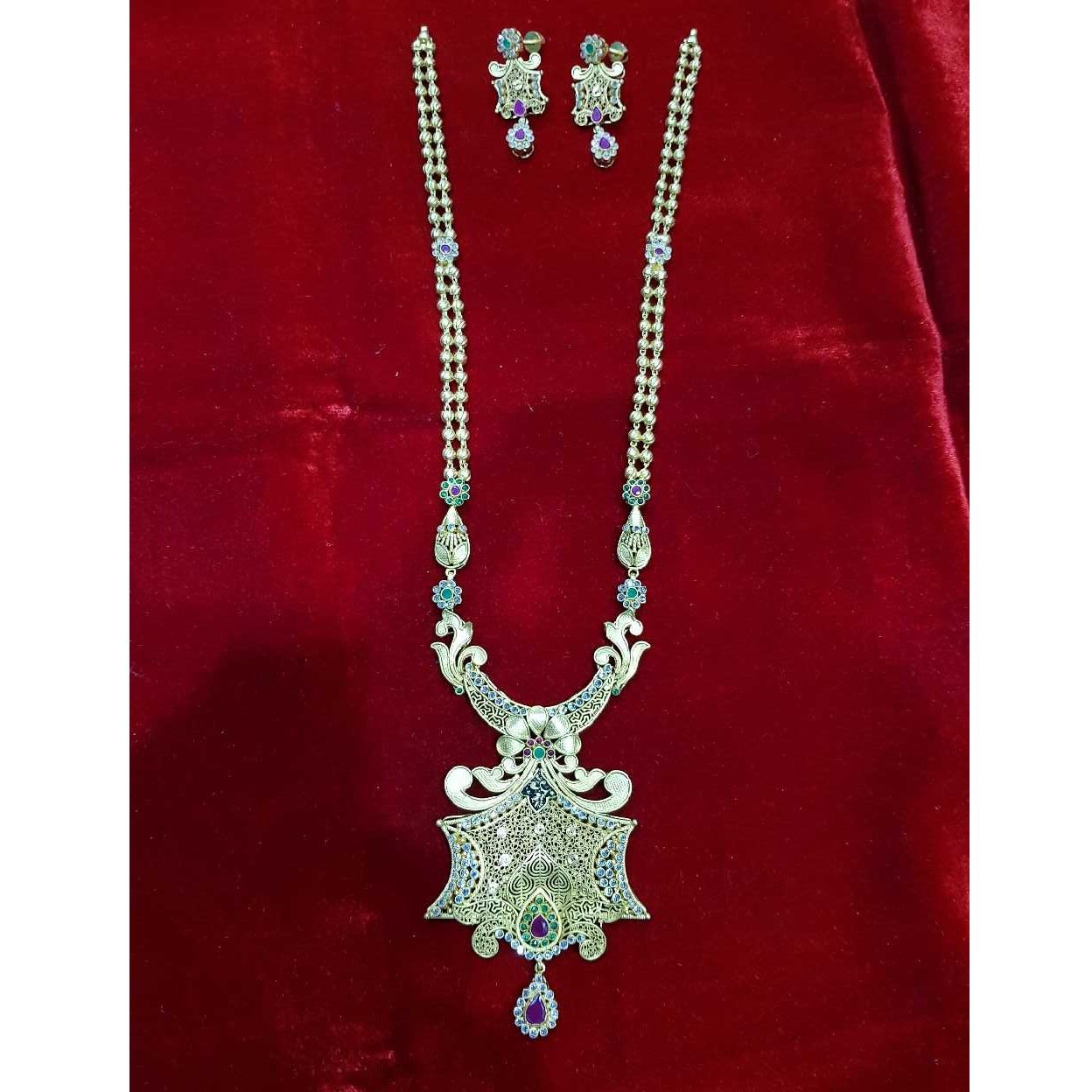 22K / 916 Gold Indian Antique Special Necklace Set