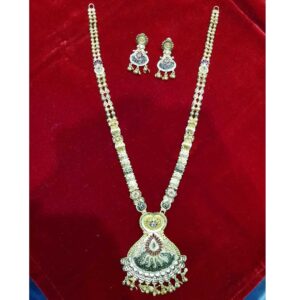 22K Gold Antique Ladies Indian Necklace Set