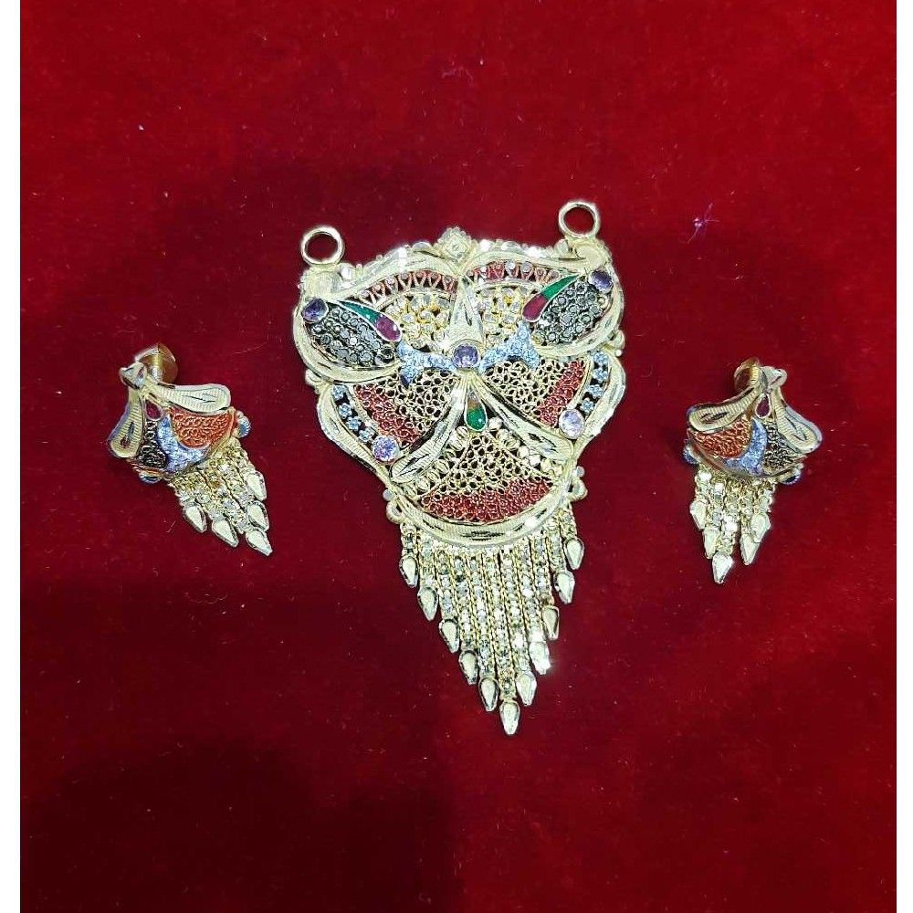 22K / 916 Gold Indian Mangalsutra Pendant Set