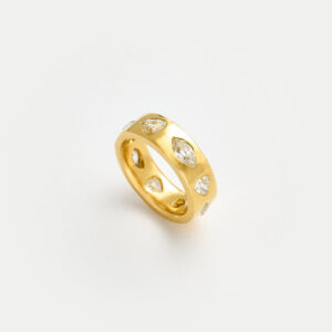 22kt Gold Diamond Flush Set Ring