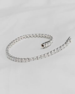 Serena - 8.00ct Lab-Grown Round Diamond Tennis Bracelet in Platinum