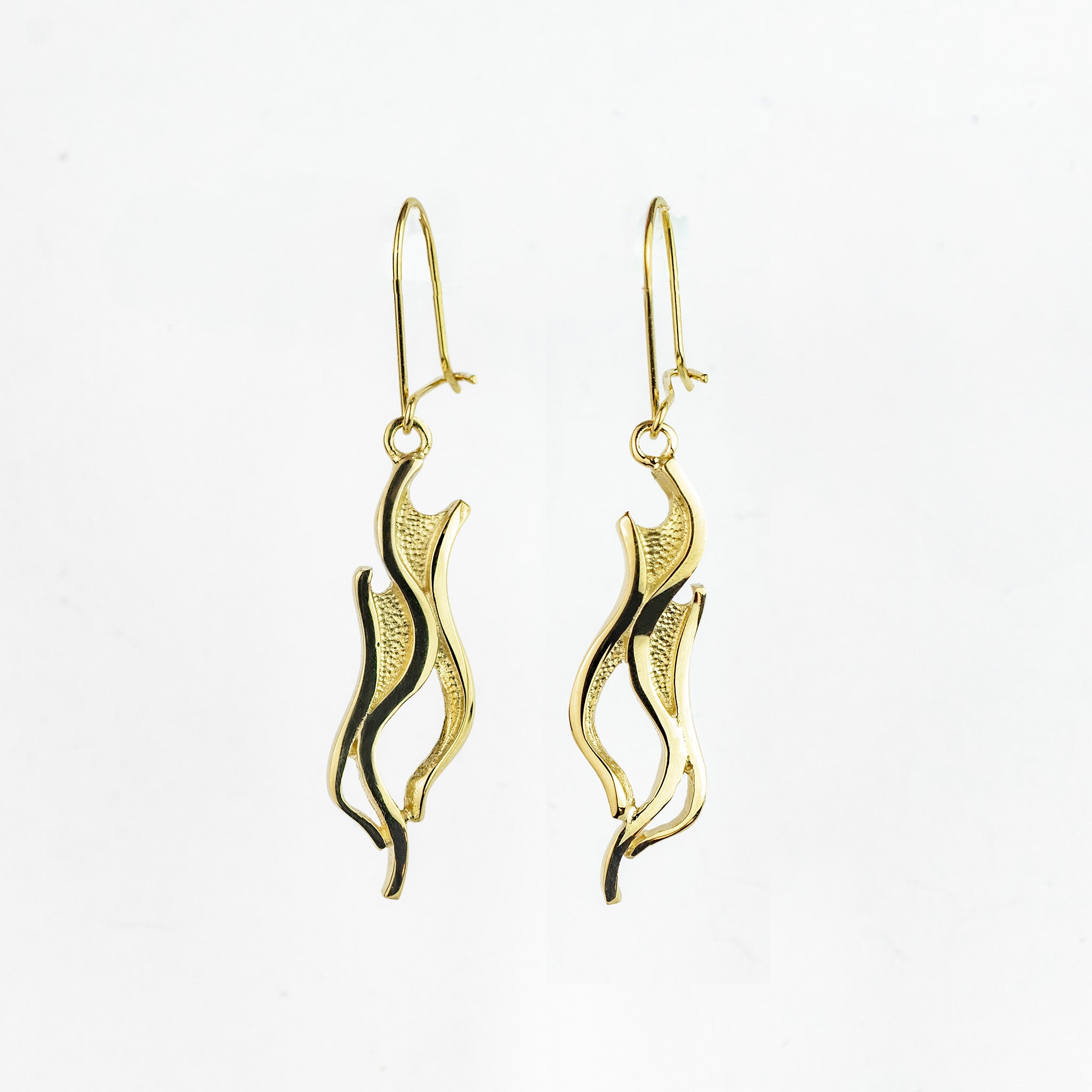 18ct Gold Dancer Drop Earrings