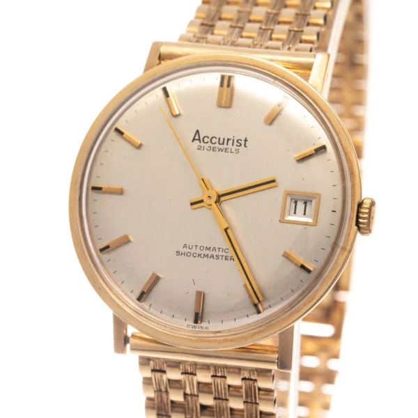 9ct Gold Accurist Gentlemans Watch - Image 2