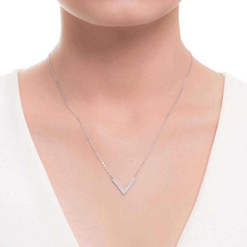 Silver and cubic zirconia v-shape necklace. - Image 2
