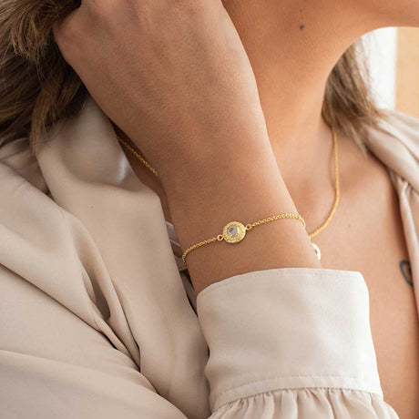 Luna Gemstone Bracelet Peridot - Image 2