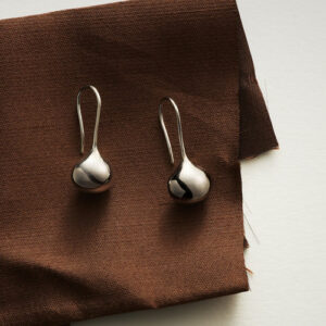 Pebble Curve Drop Earrings
