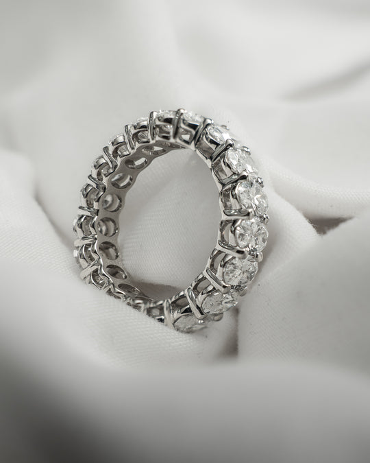 Olivia - 4ct Oval Claw Set 100% Lab Diamond Eternity Ring - Image 3