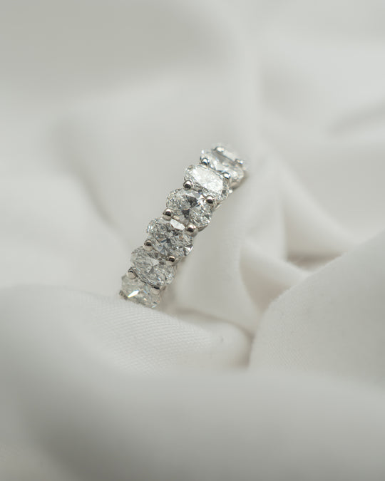 Olivia - 4ct Oval Claw Set 100% Lab Diamond Eternity Ring - Image 4